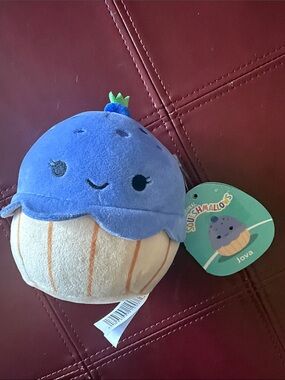 Squishmallows Blue Jova Cupcake Plush with Cream Base and Crown 5”